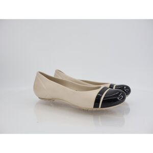 Crocs Ballet Flats Women’s Size 6 M Cream Black Cap Toe Slip On Closed Toe Shoes